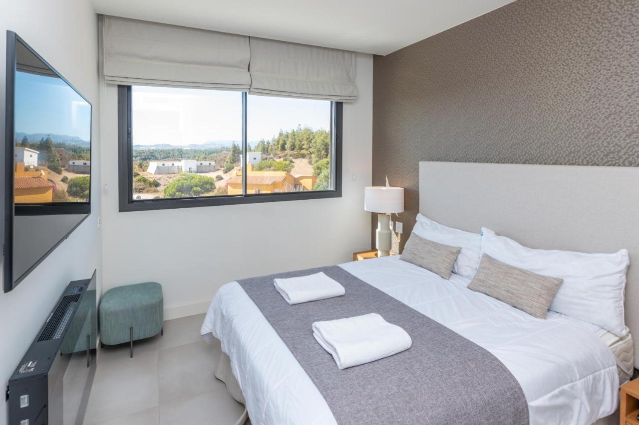 2Br Luxury - Santa Barbara Heights, Good Wifi & Ac Apartment Ла Кала де Михас Екстериор снимка