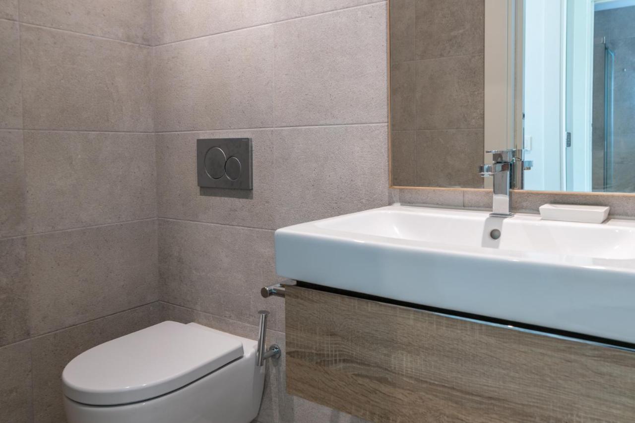 2Br Luxury - Santa Barbara Heights, Good Wifi & Ac Apartment Ла Кала де Михас Екстериор снимка